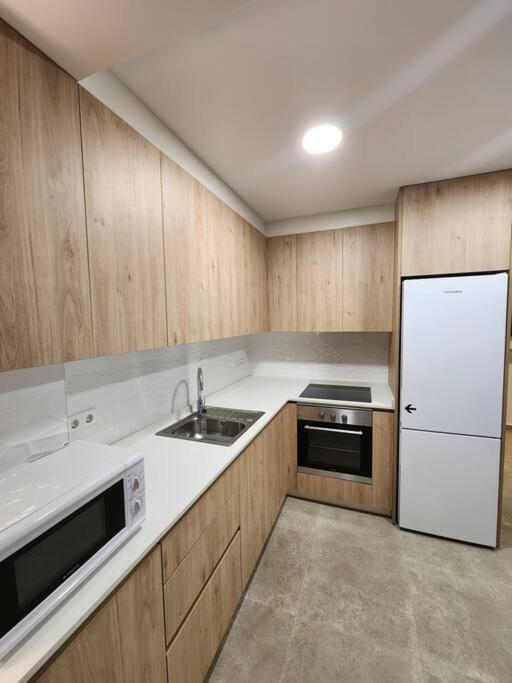 Апартаменты Piso De Diseno Эльче Экстерьер фото